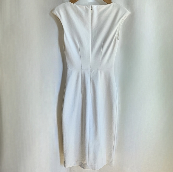 🇨🇦 Le Chateau White Bodycon Dress - Picture 8 of 13